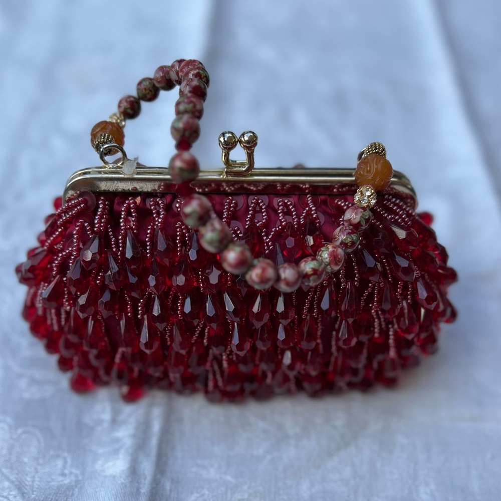 NEW Lily Scott hand beaded red evening bag with beaded strap.